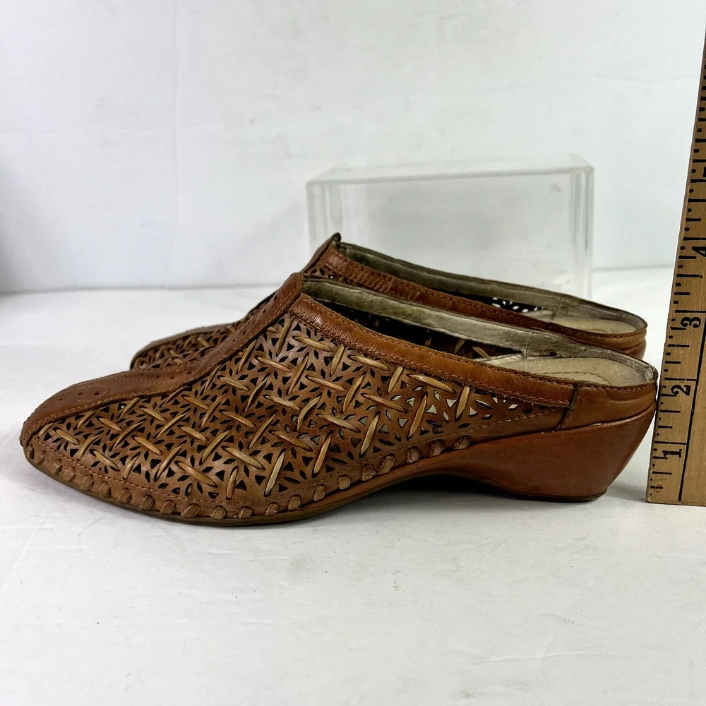 Pikolinos Shoes Womens 8 Mules Romana Brown Weave Leather Laser Cut